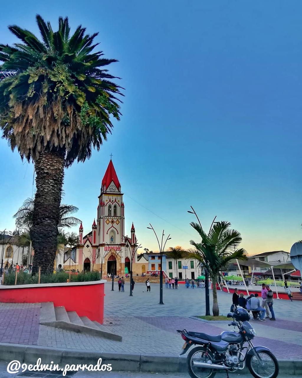 Parroquia fachada