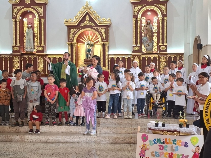 Infancia Misionera