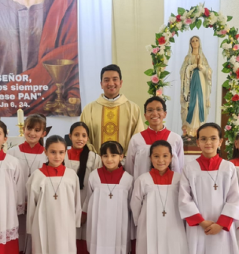Grupo pastoral de monaguillos 
