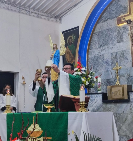 Bendición e inauguración de salones parroquiales
