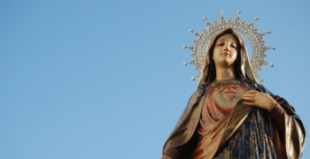 https://arquimedia.s3.amazonaws.com/27/personajes-biblia/inmaculado-corazon-mariajpg.JPG